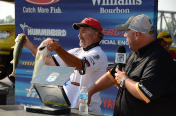 A35D13DA-5AF4-43BD-AD7D-2F1BFAB6D3C2