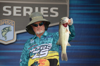 A3681B8B-5FCD-4820-8DF1-587931702823