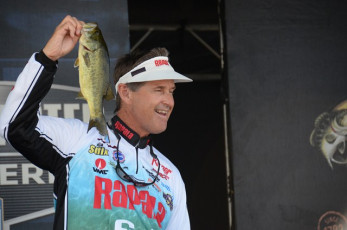 A4639601-508D-42D0-AB57-325D8D5136E9