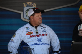 A4EF693F-C072-41EF-ABB9-00A06496B107