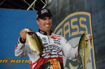 A4F76B76-04D2-478B-8209-5E2DDE2B7B5C