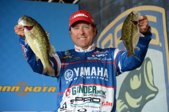 A52F7479-D8CD-48AD-997F-61DD322D27A4