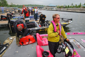 A5E48BDD-A64F-49BE-9953-D7EB7241C2F9