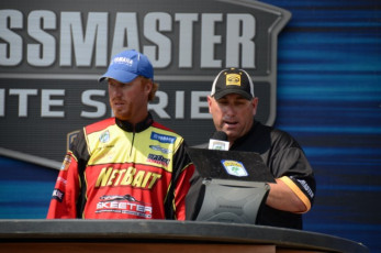 A6B8AC3D-9638-40F3-9665-8690FDDCCD8F