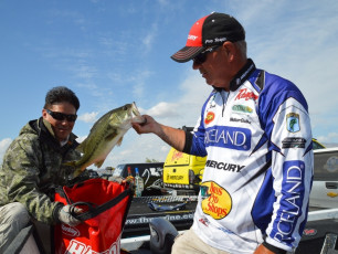 A6BED376-BC89-485A-A109-47804F3CBD6C