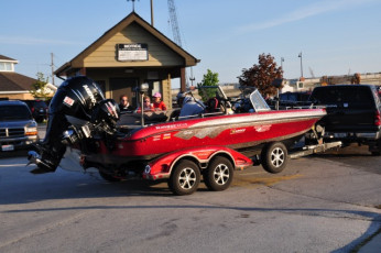 A823FE6B-58C9-43CF-A18C-506FDD216791