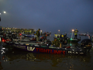 A89EC07D-CFE4-4B62-8ECC-0EB5E3085634