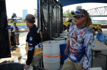 A926885D-8C38-4950-9ED1-A28A9B934E78