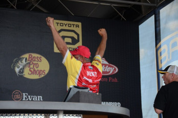 A94A27D3-5B69-491F-B98A-0B4BB3E17EFA