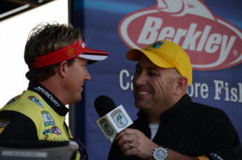 AA1D476A-01ED-4D51-9DE7-539B49153AF4