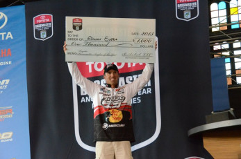 AA77C573-55EF-486A-9CCC-8D7F8AA2EE9E