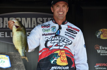 AA8CA454-3902-4F59-BBFD-A9F772714895