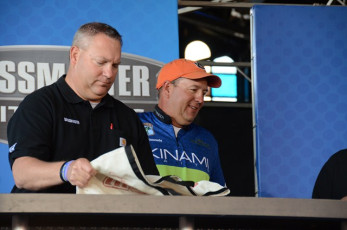 AB8BBCE1-EF72-4A19-A4A3-53A6A0839ABC