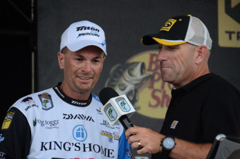 AC55EB80-23ED-48CC-BBDA-5D8B3D3D8141