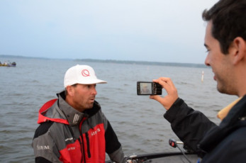 AC8FE9BE-D92E-43CF-907A-93136C2DAEB3