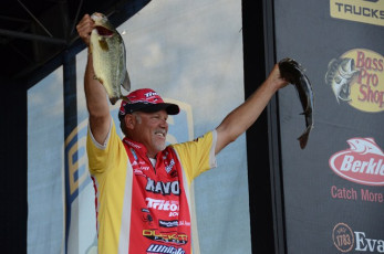 ACF3ABAF-7671-4ACA-8805-B7BCE34C23F9