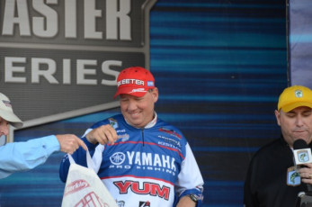 AF0B1CBF-D50B-4766-8339-4FEF26CB1B31