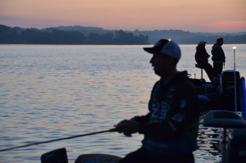 AFC5367C-F4A7-40CE-B6FF-C6435DBD8640