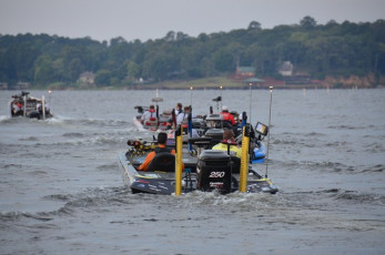 B0E0A10C-8D85-41BA-9D5A-788A7E54C56A