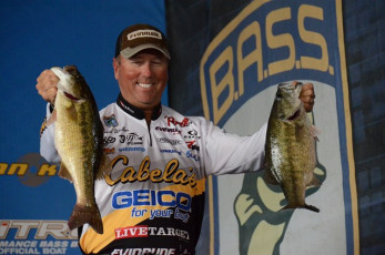 B2B91878-76D2-47A1-92A6-E549818644DE