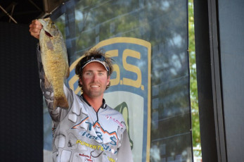 B2CE4BB7-3F97-47DA-BF38-18D4C21BEC50