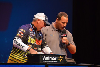 B340E15D-B95E-4AAE-8D70-F450F702248B