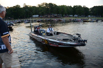 B3EBEB45-B033-49F3-9D6E-7517E79343D4