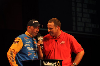 B47BD684-E503-4C30-8837-CD3A29272E70