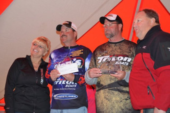 B49507F8-F9CB-4C30-ABA2-536151FD9113