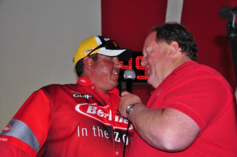 B4B27F57-89F3-4B4B-B09F-23808AA43A03