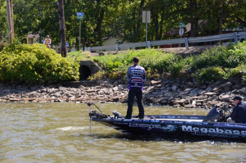 B58C065C-8ECC-42A9-B27C-8EF49E709E7B