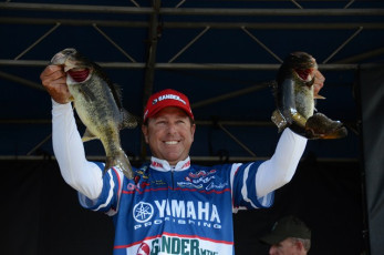 B6FFA6E5-A34F-4255-8778-CC19907BADBF