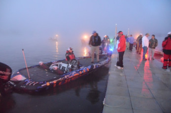 B706AE9E-4667-4B64-A57F-7BED8480BF66