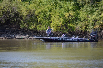 B70D3BA0-AE33-4B28-A7FD-BCC1752D0B9B