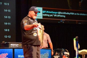 B7F1E3D8-B10F-4009-ABFD-4F9190892794