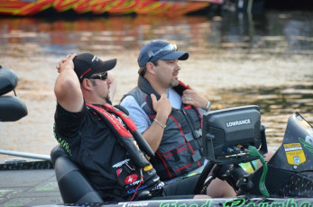 B813D906-F412-44AD-8701-8934D00EE115