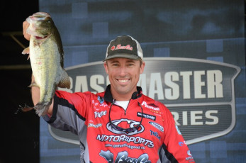 B83F3D3D-5E8B-4483-9924-14B643515689