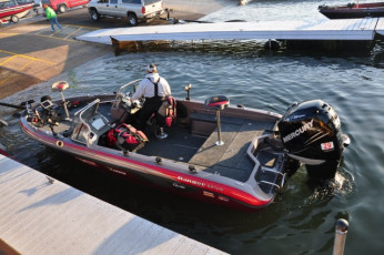 B8FEBAFB-2C15-49E2-85BA-3BF09AE57DE5