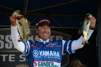 B9A12480-FFF0-4F1C-A6AC-C3F68010A349