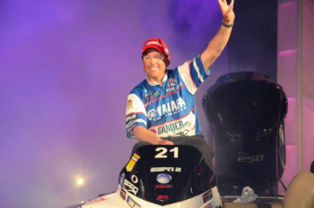 BA7060D2-8982-442C-87C7-E37CF34E6955