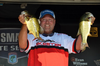 BA74D728-DAA6-44E8-81C2-9118211B28DB