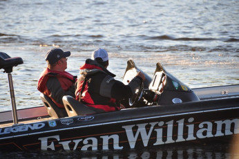 BAF0A2C3-EB24-4478-A39C-0709CC6F76EA