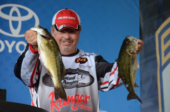 BC1B4581-33FC-4416-870B-D02F74A65FE5