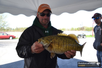 BCF46E0F-DEF0-4A8B-8FBD-3C992920F2E9