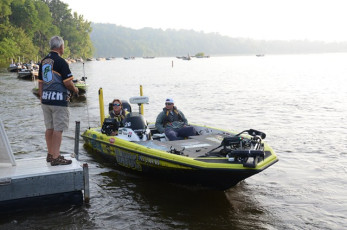 BCFCD698-F716-4A81-AEB5-C8A010524D6B