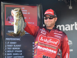 BD2E4B43-90C1-49B9-B5C7-E5CCFFC13AEE