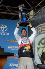 BDAB9278-16EE-4ABC-91C9-23E4AC792D9F