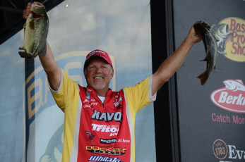 BDECD03D-1FA4-4DC6-9AC7-C19A09A00B1C