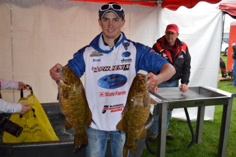 BDF13EF2-8E8A-435D-ADD7-02B20BE259C5