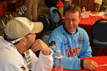 BF54F038-3DCB-483D-85F6-48250D49E8E7